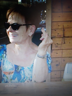 Ir�n, 68 �ves gy�ri t�rskeres� n�