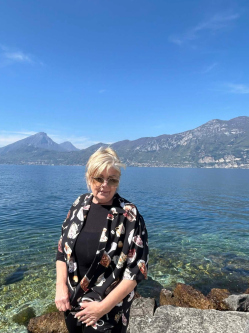 Zsuzsa, 65 �ves t�rskeres� n�, Balatonlelle