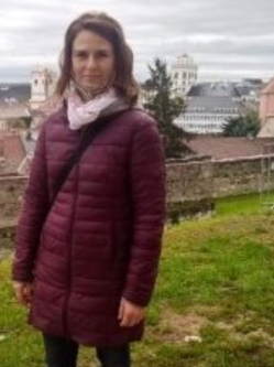 Julis, 48 �ves t�rskeres� n�, Kecskem�t