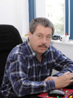 Zoli, 56 �ves t�rskeres� f�rfi, Budapest