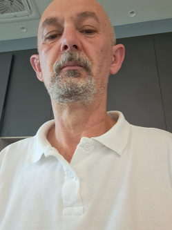 Miklós, 54 éves társkereső férfi, Kölesd