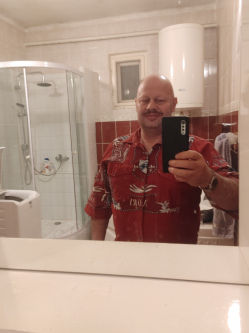 P�ter, 53 �ves dencsh�zi t�rskeres� f�rfi
