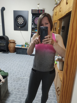 M�nika, 39 �ves t�rskeres� n�, Kisbodak