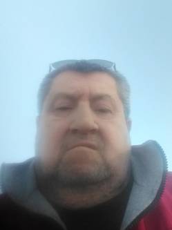 Tibor, 67 �ves t�rskeres� f�rfi, Sz�kesfeh�rv�r