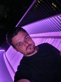 Zoli, 27 éves társkereső férfi, Szászvár