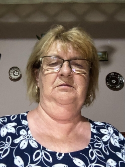 Marika, 67 �ves t�rskeres� n�, Zalal�v�
