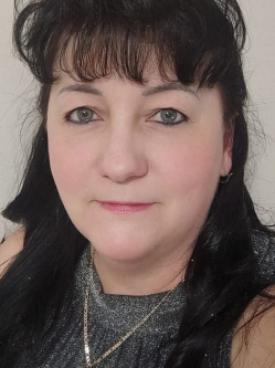Csilla, 54 �ves t�rskeres� n�, Zalaegerszeg