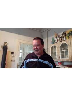 J�nos, 75 �ves t�rskeres� f�rfi, D�ms�d