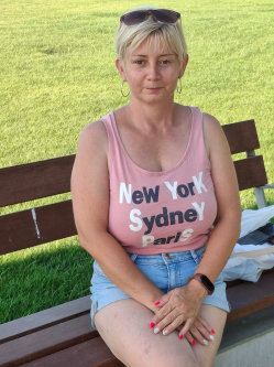 Vica, 45 �ves t�rskeres� n�, Balatonf�ldv�r
