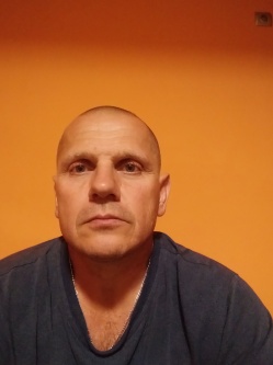 Krisztián, 46 éves társkereső férfi, Polány