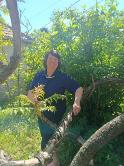 Henrietta, 60 �ves t�rskeres� n�, Kecskem�t