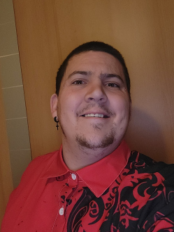 �d�m, 28 �ves t�rskeres� f�rfi, Balatonszentgy�rgy