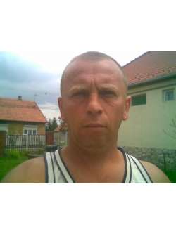 attila, 57 �ves ny�li t�rskeres� f�rfi