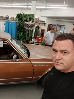 Balazs, 40 �ves t�rskeres� f�rfi, D�l-Holland (Zuid-Holland)