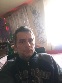 Gabesz, 38 �ves t�rskeres� f�rfi, Magyarb�nhegyes