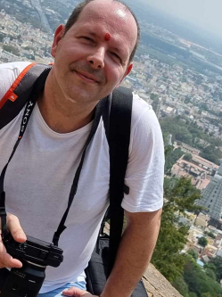 J�zsef, 48 �ves t�rskeres� f�rfi, Mosonmagyar�v�r