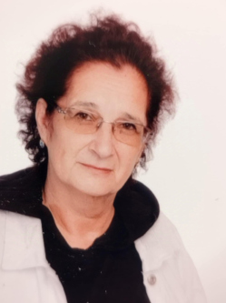 �va, 61 �ves t�rskeres� n�, Szeged