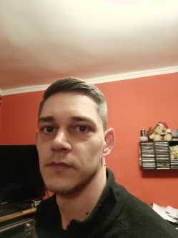 Ádám, 30 éves társkereső férfi, Tiszakécske