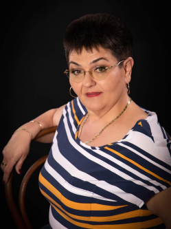 �va, 60 �ves t�rskeres� n�, �zd