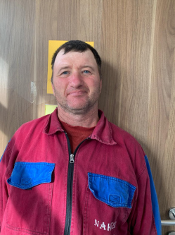 Ferenc, 46 �ves t�rskeres� f�rfi, Tiszaf�ldv�r