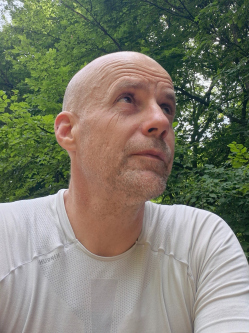 Bal�zs, 51 �ves t�rskeres� f�rfi, Pilisszentl�szl�