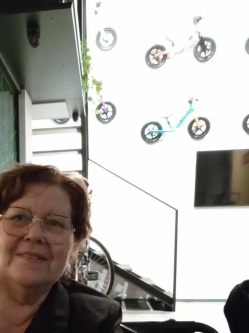 Ildi, 79 �ves t�rskeres� n�, P�cs