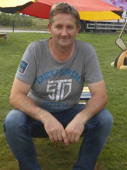 Laci, 54 �ves t�rskeres� f�rfi, Lenti