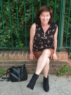 Dorottya, 47 �ves t�rskeres� n�, B�k�scsaba