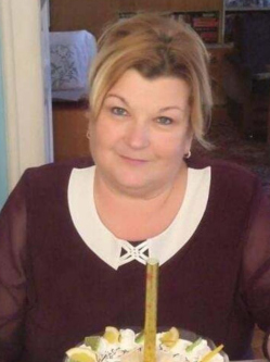 �va, 61 �ves t�rskeres� n�, Budapest