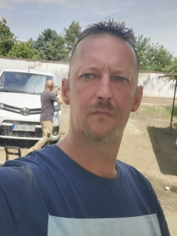 Gerg�, 43 �ves t�rskeres� f�rfi, Heves