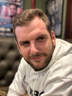 Norbert, 38 �ves m�t�szalkai t�rskeres� f�rfi
