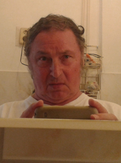 Lajos, 73 �ves t�rskeres� f�rfi, G�d�ll�