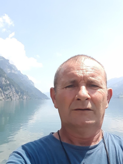 J�zsef, 61 �ves t�rskeres� f�rfi, Heves