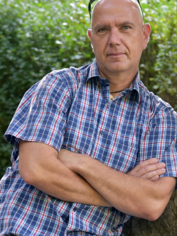 G�bor, 52 �ves t�rskeres� f�rfi, Veszpr�m