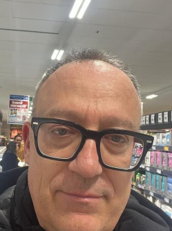 David, 62 �ves t�rskeres� f�rfi, Greater Manchester