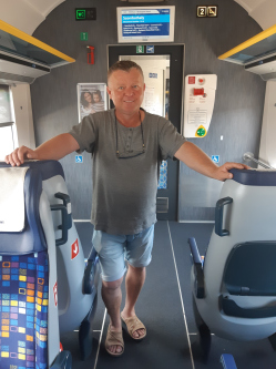 Csaba, 53 �ves t�rskeres� f�rfi, K�szeg